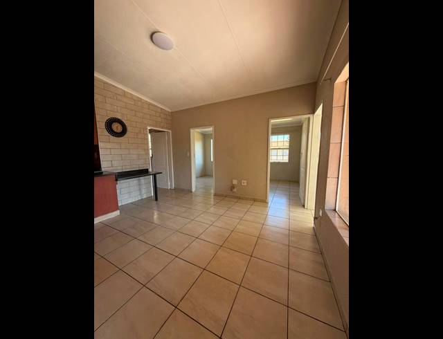 3 BEDROOM PROPERTY TO RENT IN ELSPARK